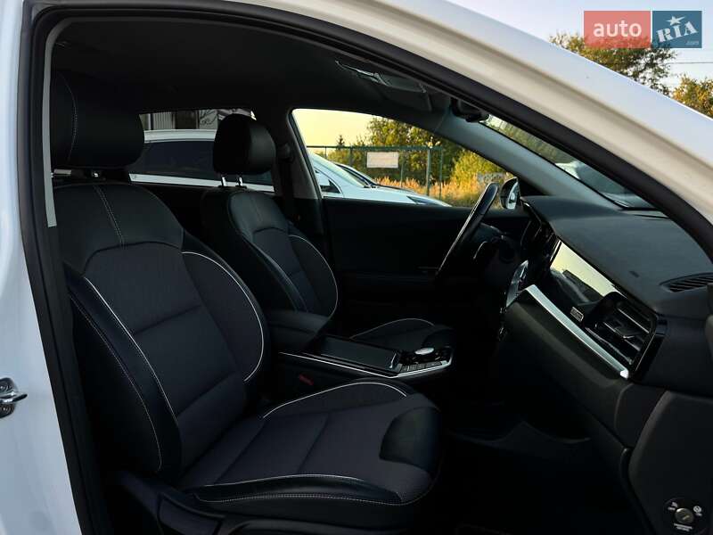 Внедорожник / Кроссовер Kia Niro 2021 в Львове