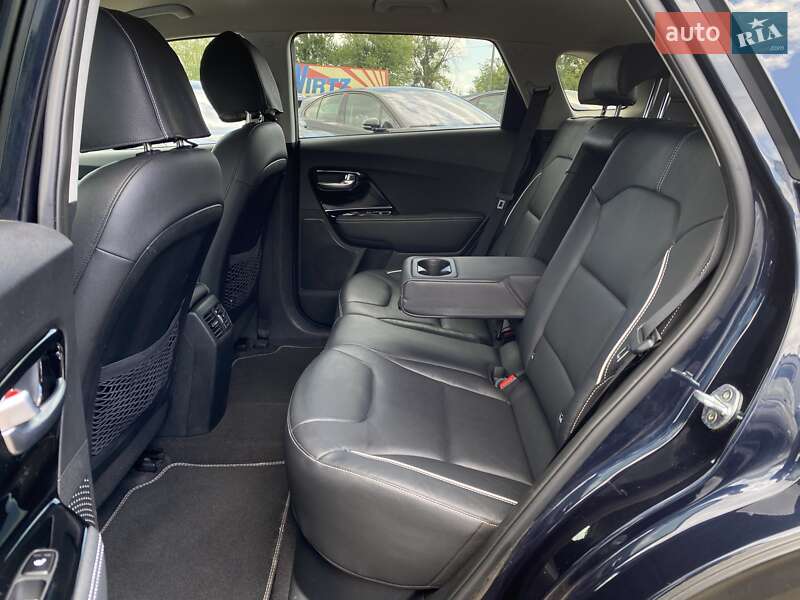 Внедорожник / Кроссовер Kia Niro 2020 в Львове