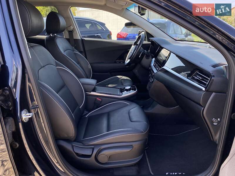 Внедорожник / Кроссовер Kia Niro 2020 в Львове фото 59 Внедорожник / Кроссовер Kia Niro 2020 в Львове