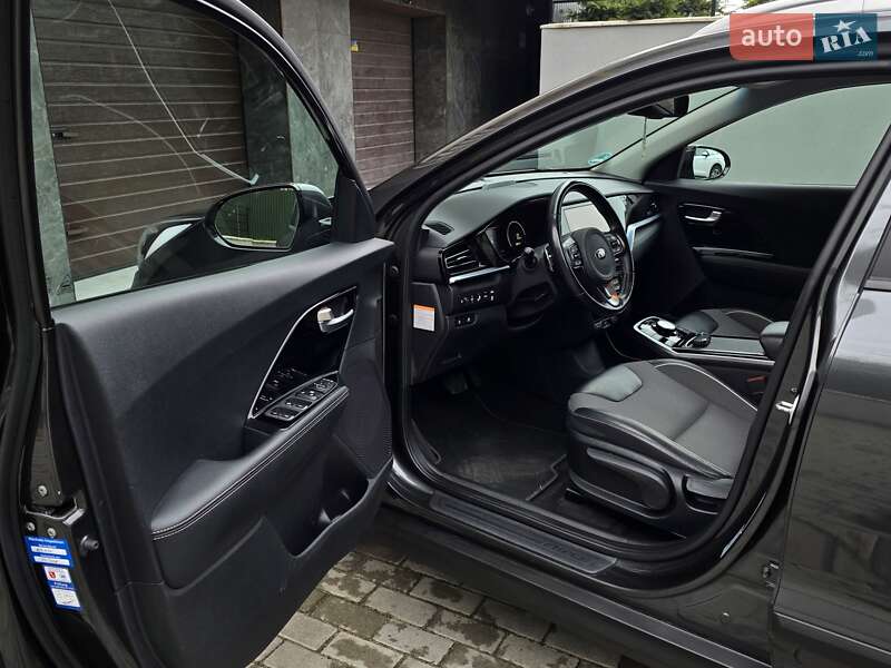 Внедорожник / Кроссовер Kia Niro 2021 в Тернополе фото 19 Внедорожник / Кроссовер Kia Niro 2021 в Тернополе
