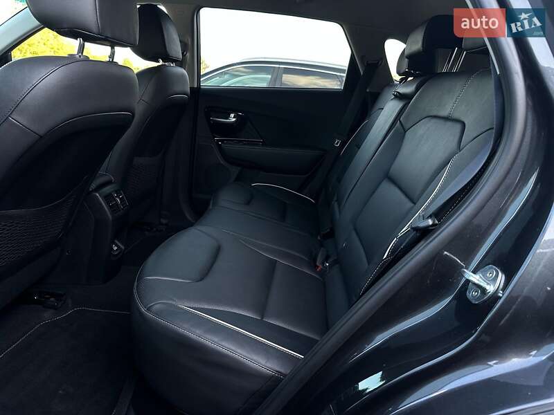 Внедорожник / Кроссовер Kia Niro 2022 в Львове фото 77 Внедорожник / Кроссовер Kia Niro 2022 в Львове