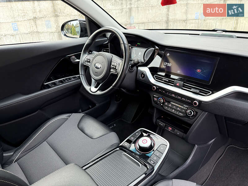 Внедорожник / Кроссовер Kia Niro 2021 в Ровно