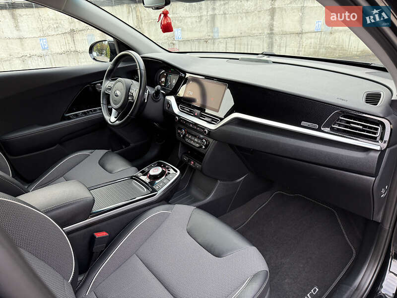 Внедорожник / Кроссовер Kia Niro 2021 в Ровно