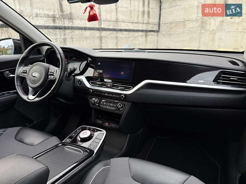 Внедорожник / Кроссовер Kia Niro 2021 в Ровно