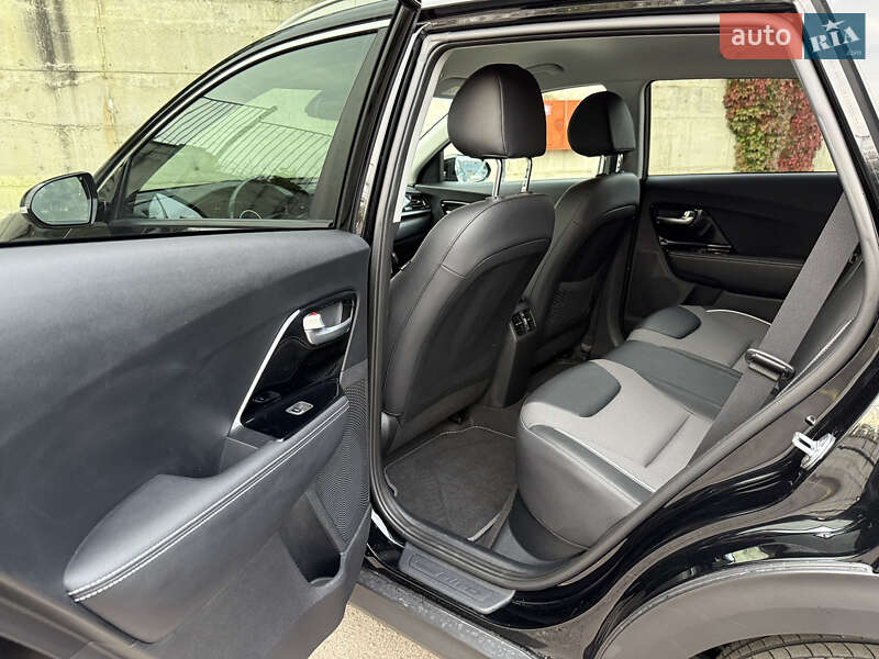 Внедорожник / Кроссовер Kia Niro 2021 в Ровно