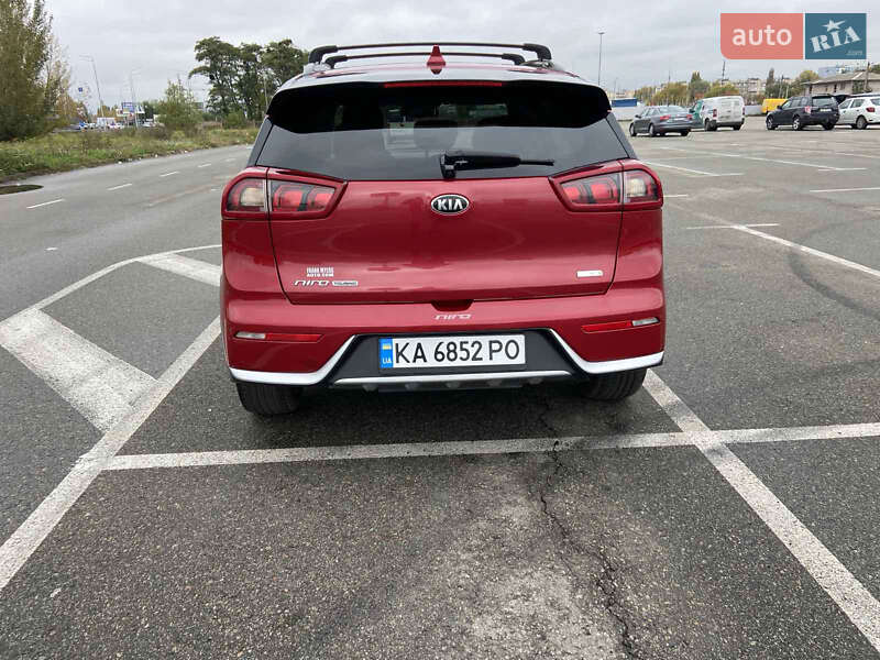 Позашляховик / Кросовер Kia Niro 2018 в Києві