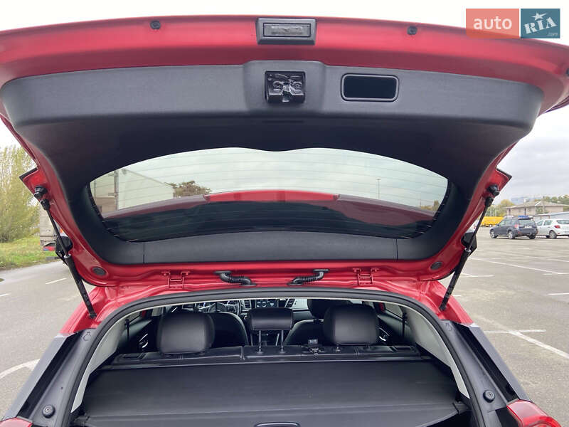 Позашляховик / Кросовер Kia Niro 2018 в Києві