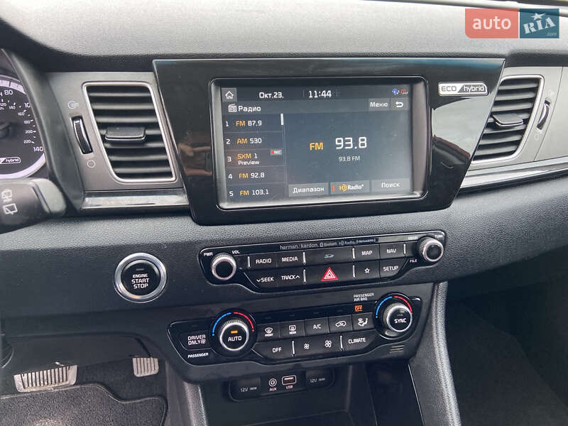 Позашляховик / Кросовер Kia Niro 2018 в Києві