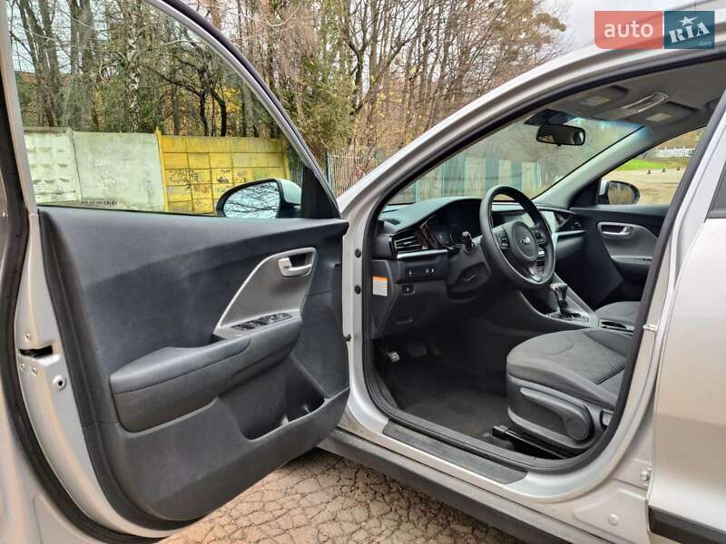 Внедорожник / Кроссовер Kia Niro 2021 в Львове