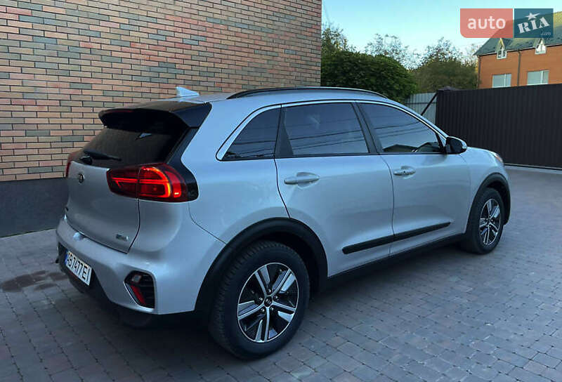Позашляховик / Кросовер Kia Niro 2020 в Вінниці