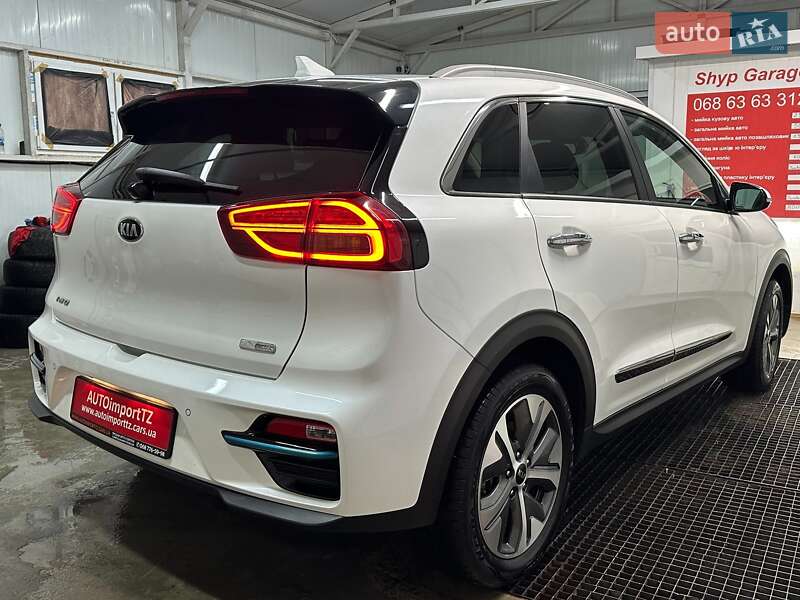 Внедорожник / Кроссовер Kia Niro 2021 в Львове