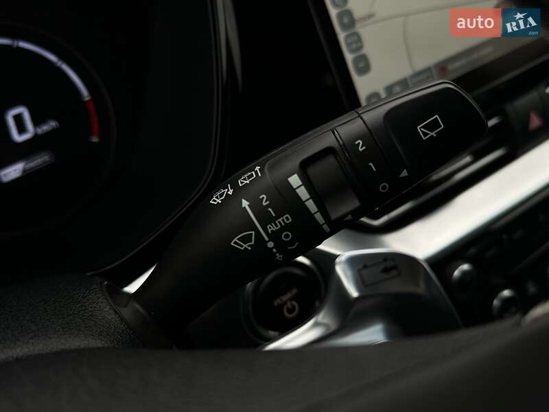 Внедорожник / Кроссовер Kia Niro 2021 в Львове