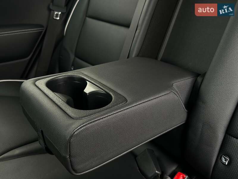 Внедорожник / Кроссовер Kia Niro 2021 в Львове