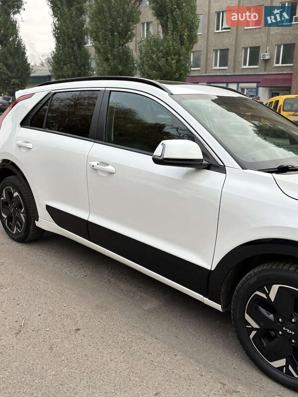 Внедорожник / Кроссовер Kia Niro 2023 в Черкассах фото 7 Внедорожник / Кроссовер Kia Niro 2023 в Черкассах