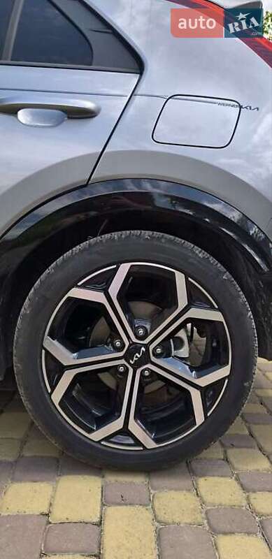 Внедорожник / Кроссовер Kia Niro 2022 в Киеве