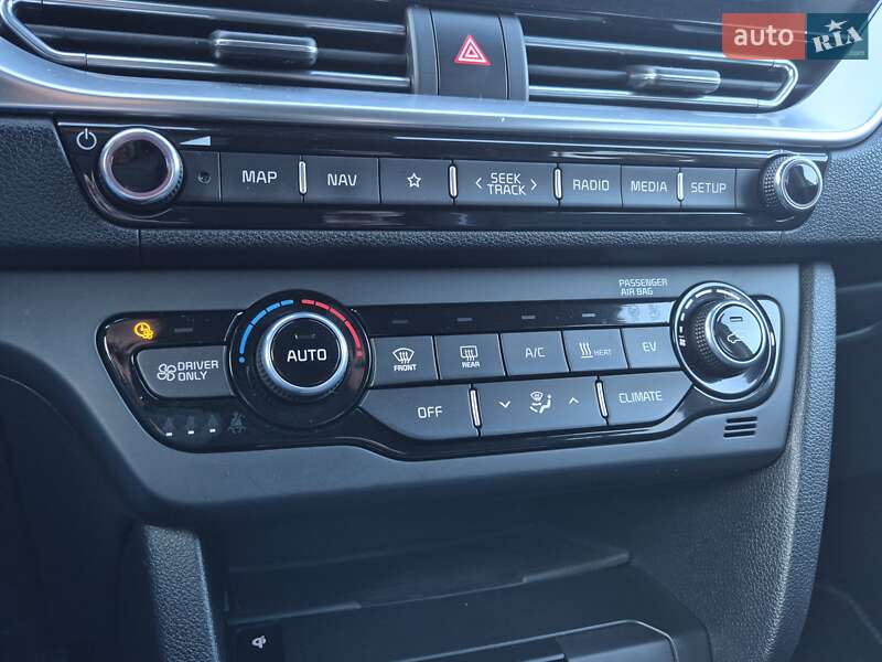 Внедорожник / Кроссовер Kia Niro 2020 в Луцке