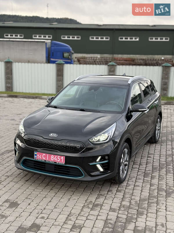 Позашляховик / Кросовер Kia Niro 2020 в Бережанах