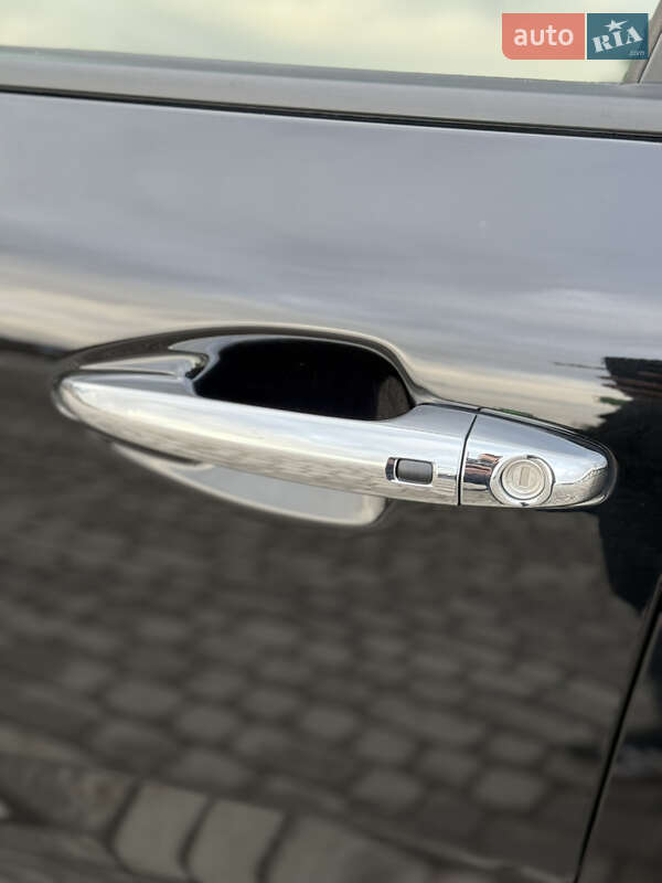 Позашляховик / Кросовер Kia Niro 2020 в Бережанах