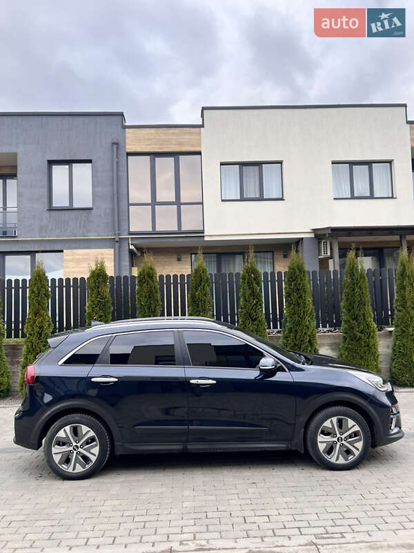 Внедорожник / Кроссовер Kia Niro 2019 в Тернополе