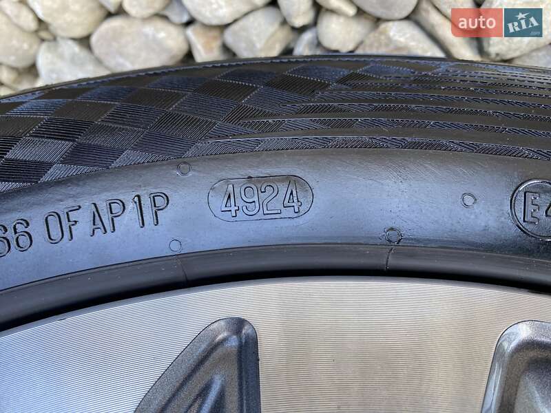 Позашляховик / Кросовер Kia Niro 2020 в Львові фото 27 Позашляховик / Кросовер Kia Niro 2020 в Львові