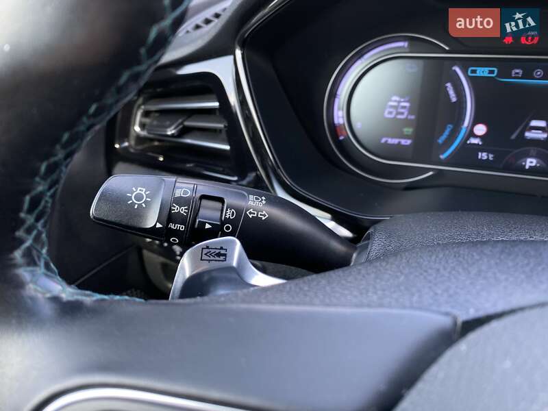 Позашляховик / Кросовер Kia Niro 2020 в Львові фото 39 Позашляховик / Кросовер Kia Niro 2020 в Львові