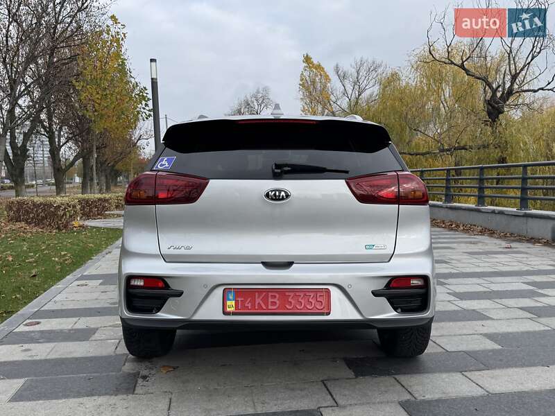 Внедорожник / Кроссовер Kia Niro 2021 в Днепре