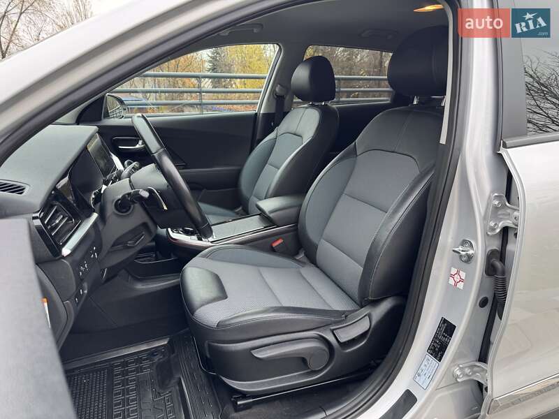 Внедорожник / Кроссовер Kia Niro 2021 в Днепре