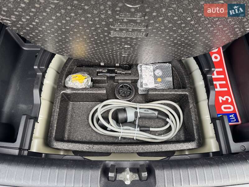 Внедорожник / Кроссовер Kia Niro 2021 в Днепре