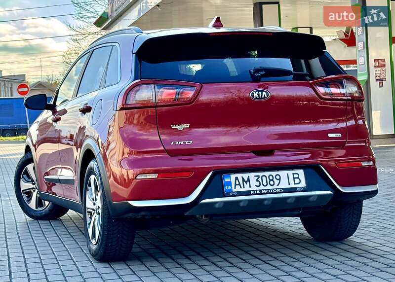 Внедорожник / Кроссовер Kia Niro 2017 в Житомире фото 4 Внедорожник / Кроссовер Kia Niro 2017 в Житомире