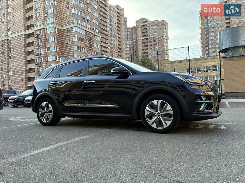 Внедорожник / Кроссовер Kia Niro 2020 в Киеве фото 8 Внедорожник / Кроссовер Kia Niro 2020 в Киеве