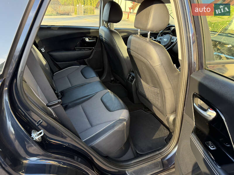 Внедорожник / Кроссовер Kia Niro 2020 в Тернополе