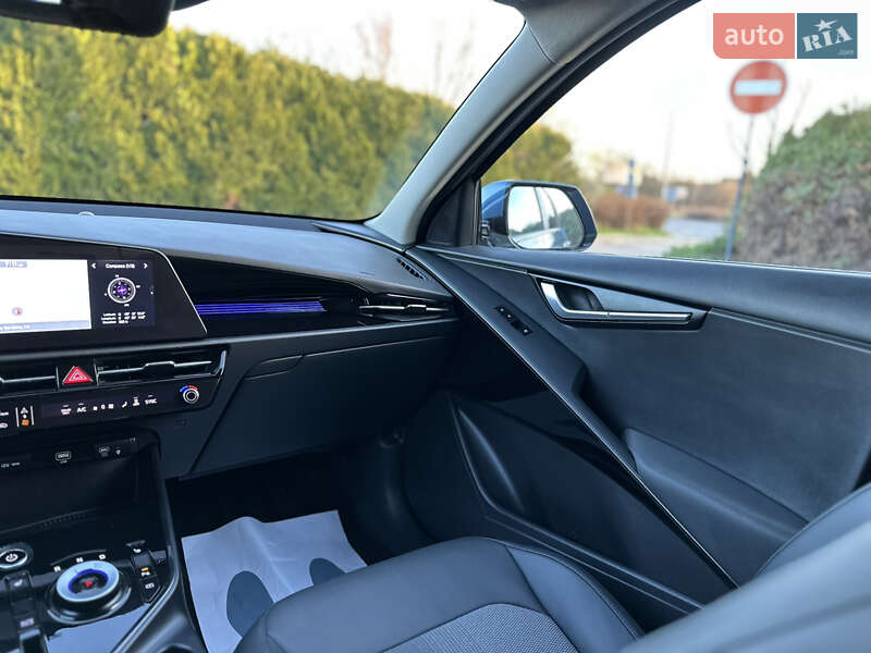 Внедорожник / Кроссовер Kia Niro 2024 в Дрогобыче