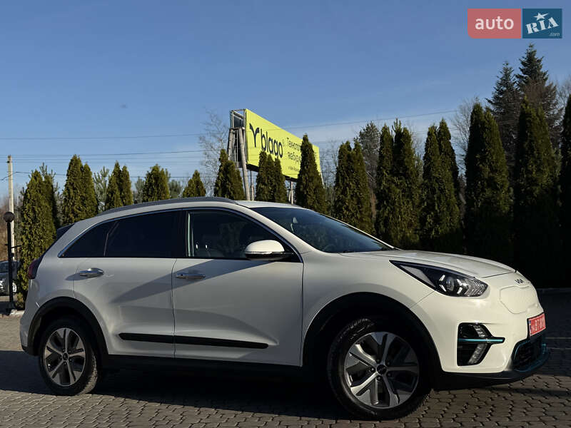 Внедорожник / Кроссовер Kia Niro 2022 в Трускавце