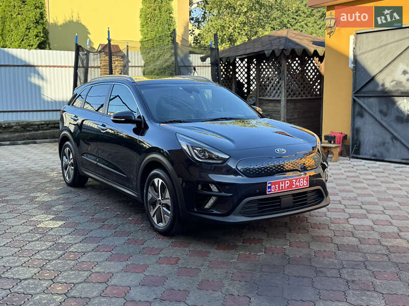 Внедорожник / Кроссовер Kia Niro 2020 в Ровно фото 2 Внедорожник / Кроссовер Kia Niro 2020 в Ровно