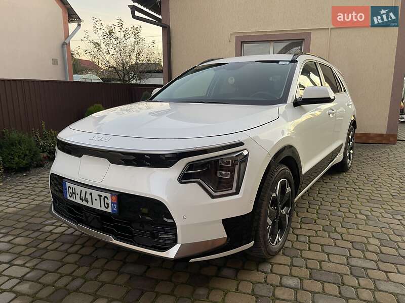 Позашляховик / Кросовер Kia Niro 2022 в Львові фото 3 Позашляховик / Кросовер Kia Niro 2022 в Львові