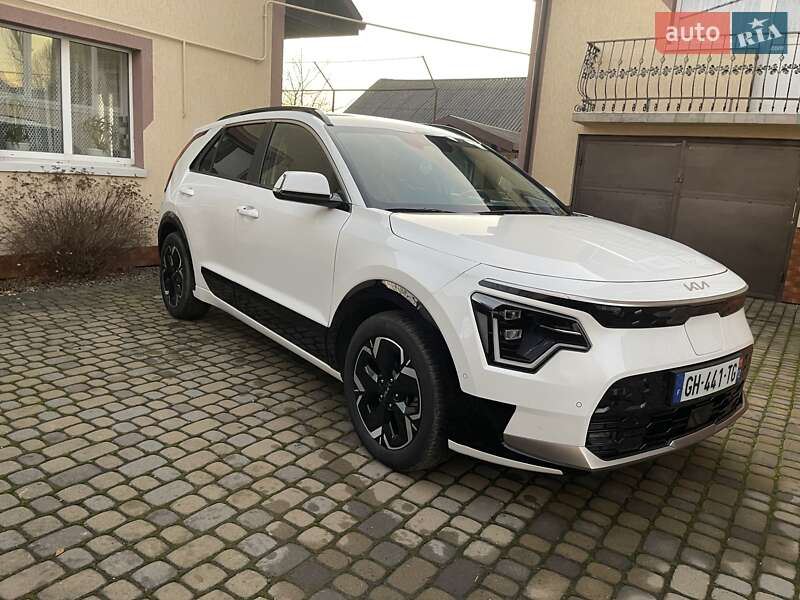 Позашляховик / Кросовер Kia Niro 2022 в Львові фото 12 Позашляховик / Кросовер Kia Niro 2022 в Львові
