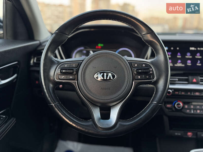 Внедорожник / Кроссовер Kia Niro 2021 в Киеве