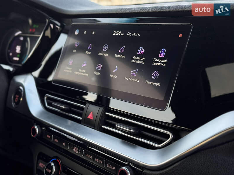 Внедорожник / Кроссовер Kia Niro 2021 в Киеве