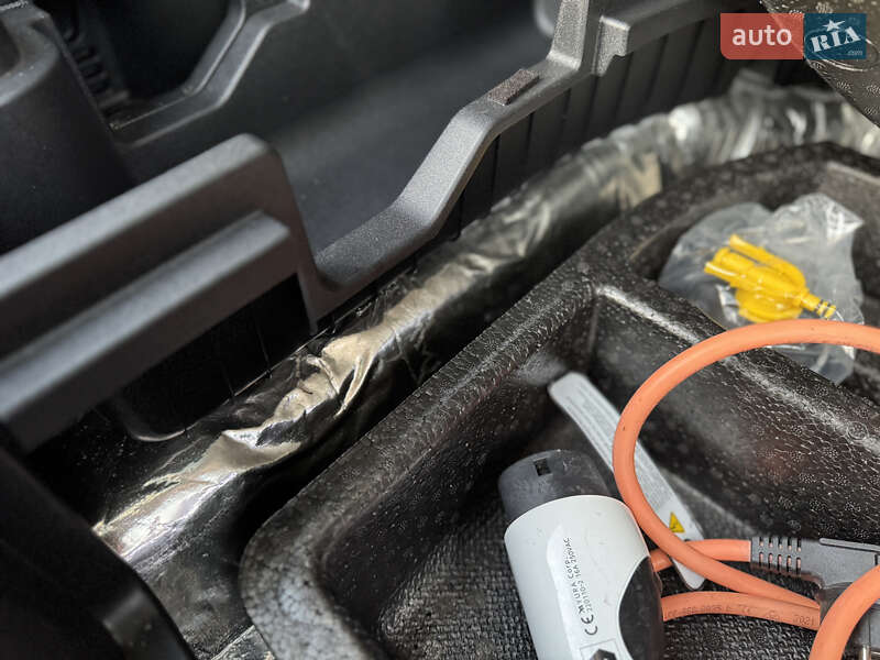 Внедорожник / Кроссовер Kia Niro 2021 в Киеве