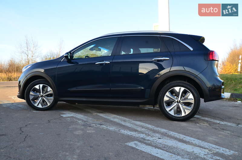 Внедорожник / Кроссовер Kia Niro 2020 в Дрогобыче