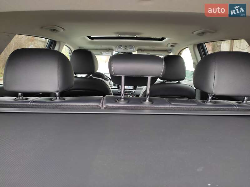 Позашляховик / Кросовер Kia Niro 2017 в Звягелі