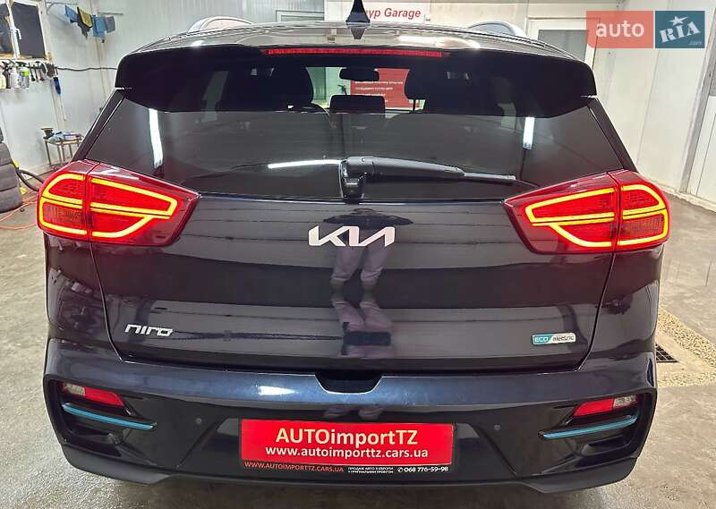 Позашляховик / Кросовер Kia Niro 2022 в Львові