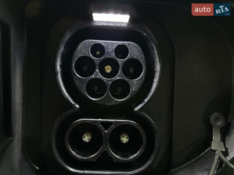 Позашляховик / Кросовер Kia Niro 2022 в Львові