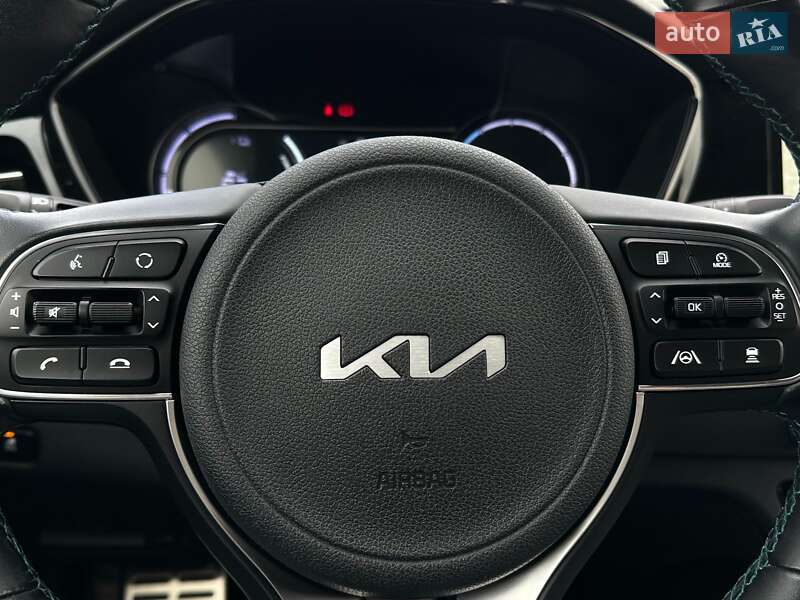 Позашляховик / Кросовер Kia Niro 2022 в Львові