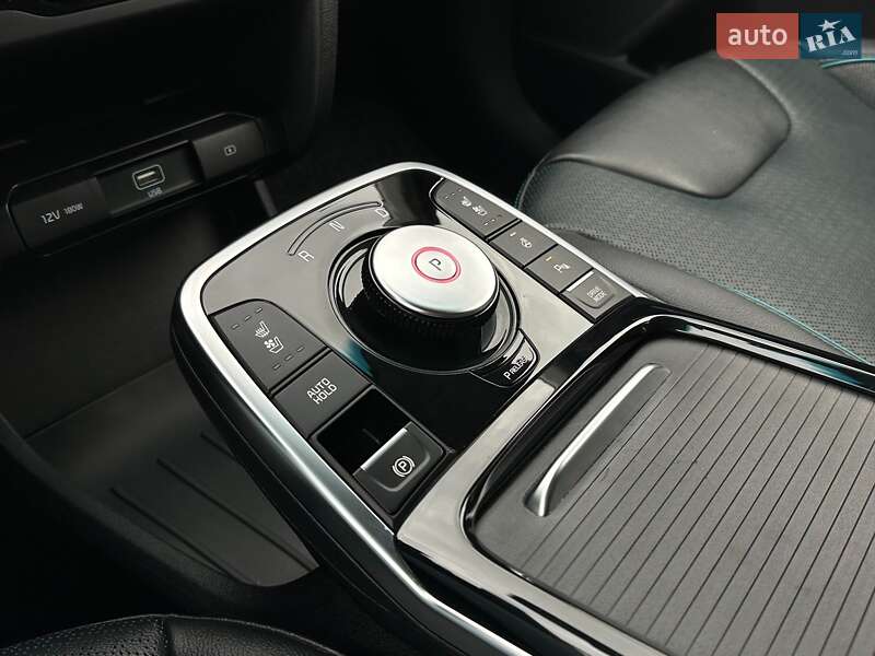 Позашляховик / Кросовер Kia Niro 2022 в Львові