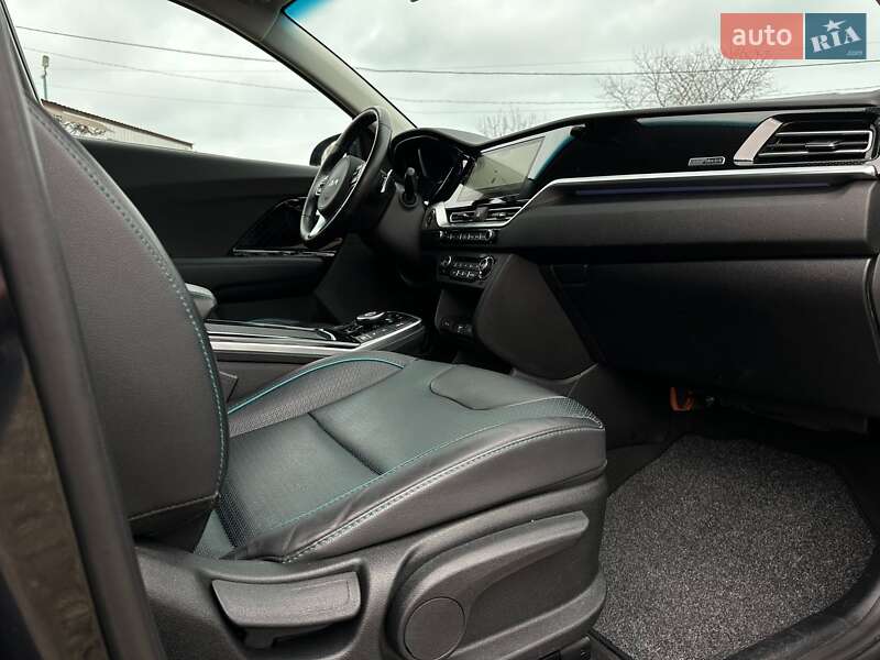 Позашляховик / Кросовер Kia Niro 2022 в Львові