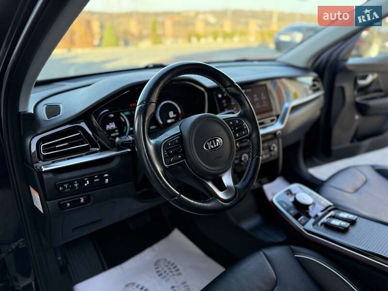 Внедорожник / Кроссовер Kia Niro 2020 в Дрогобыче