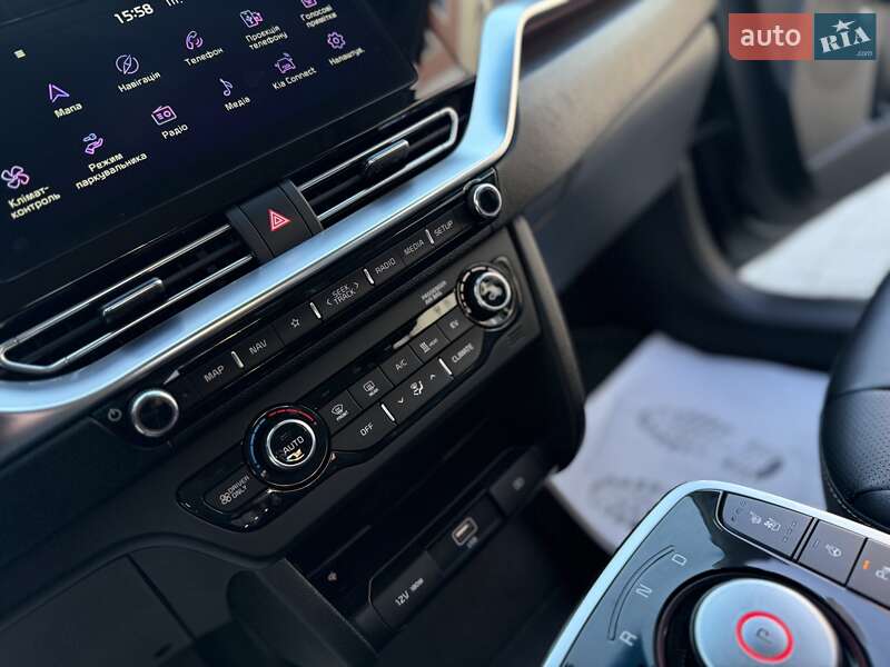 Внедорожник / Кроссовер Kia Niro 2020 в Дрогобыче