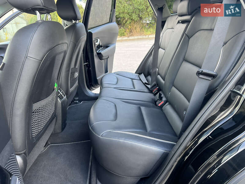 Позашляховик / Кросовер Kia Niro 2020 в Рівному фото 42 Позашляховик / Кросовер Kia Niro 2020 в Рівному
