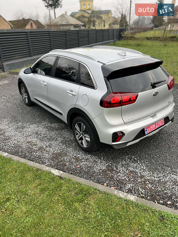 Внедорожник / Кроссовер Kia Niro 2020 в Львове